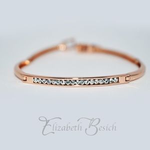 Classy Gold Bracelet
